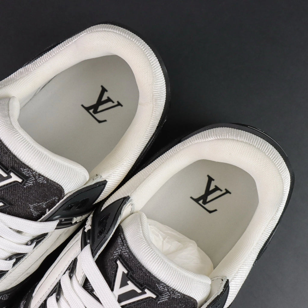 Louis Vuitton Trainer Sneaker